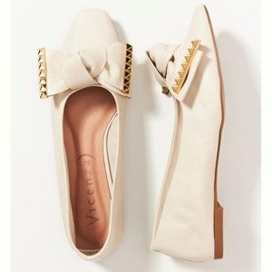 Vicenza Bow Square-Toe Flats size 5 US
